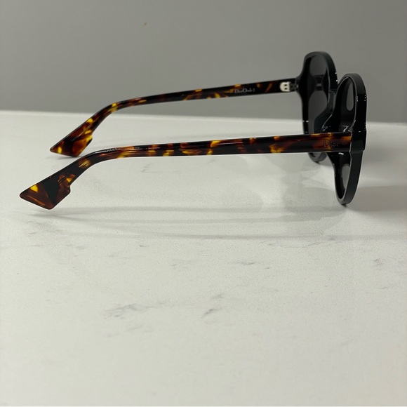 Dior Onde 2 Sunglasses Black Brown Tortoiseshell Excellent Italy with Case - Picture 5 of 15